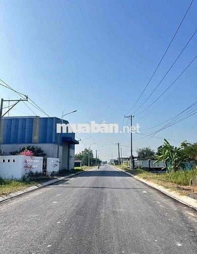 Đất xây Nhà Vườn 307m2 đường ô tô thông giá 1ty180