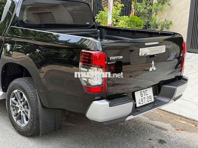 Mitsubishi Triton 2021 số tự động 1 cầu 54.000km