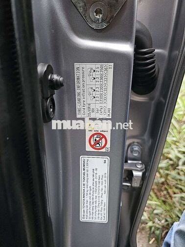 Toyota Innova E 2019 Bạc 7 chỗ