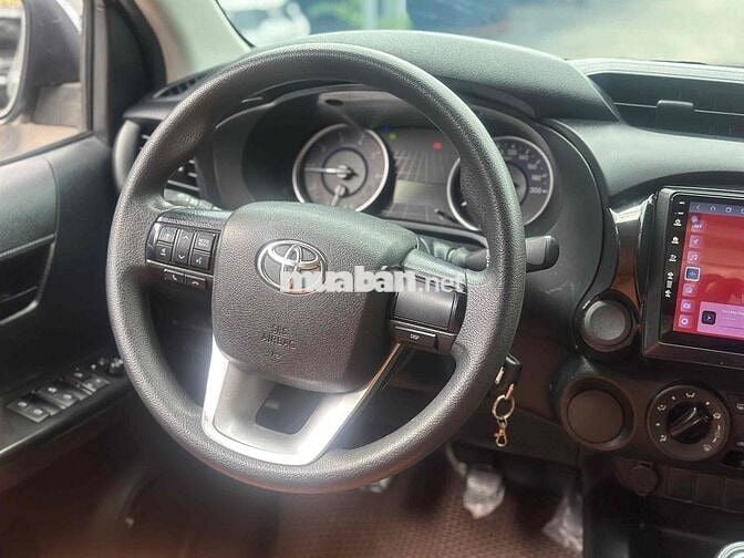 HILUX 2.4G 2017 SỐ SÀN ,BẢO HÀNH 1 NĂM
