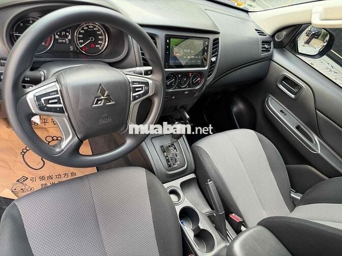 Mitsubishi Triton 2021 số tự động 1 cầu 54.000km