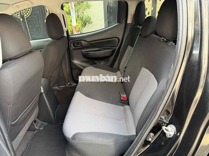 Mitsubishi Triton 2021 số tự động 1 cầu 54.000km