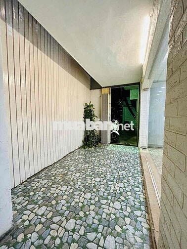 Nhà HẺM XE HƠI TIỆN Ở VÀ KINH DOANH