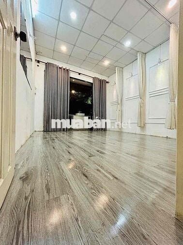 Nhà HẺM XE HƠI TIỆN Ở VÀ KINH DOANH
