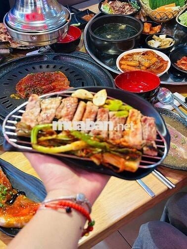 TUYỂN  PHỤC VỤ, TẠP VỤ LÀM NHÀ HÀNG