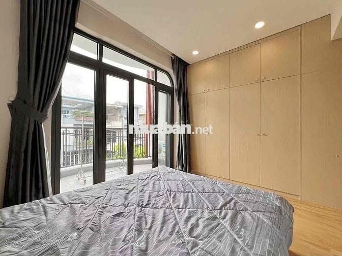 PHÒNG XINH , FULL NỘI THẤT , BAN CÔNG NGAY AEON TÂN PHÚ