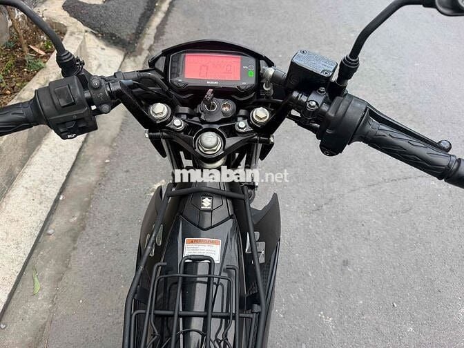 Suzuki Satria 150 mới 80% đen nhám