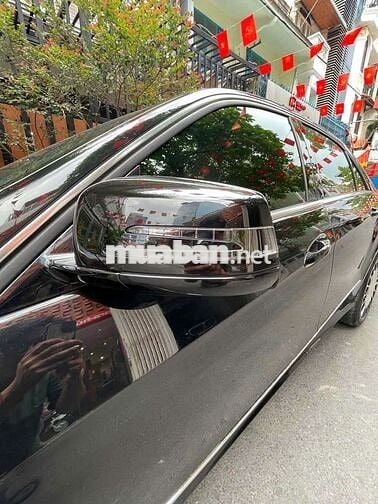 Mercedes-Benz E300 Đen 95.000 km