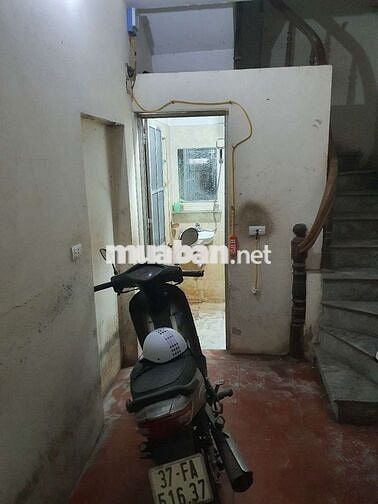 Nam Dư cho thuê nhà tầng 2 giá rẻ