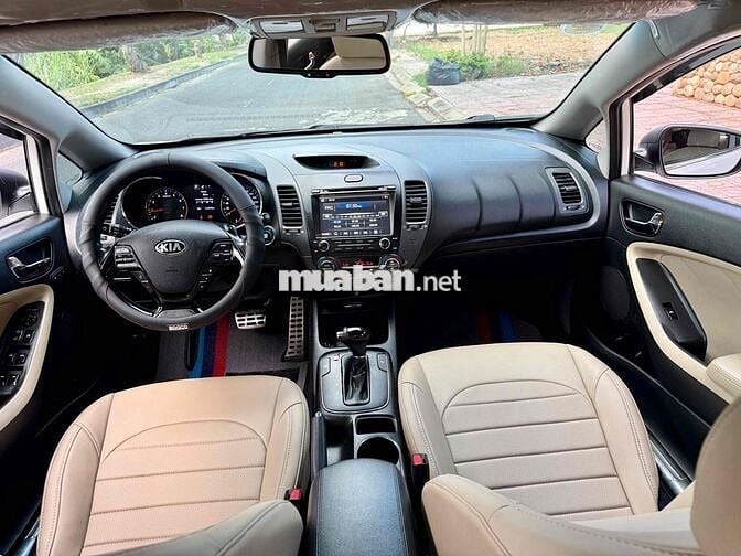 Kia Cerato 1.6AT 2018 Trắng Tự động 110000 km