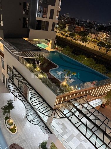 Cho thuê căn hộ 2 Phòng Ngủ, có Nội thất, View Bến Bình Đông rất đẹp