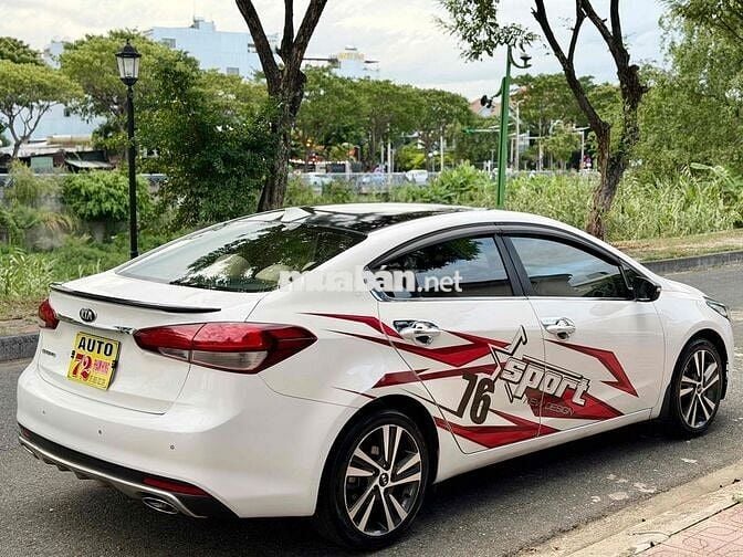 Kia Cerato 1.6AT 2018 Trắng Tự động 110000 km