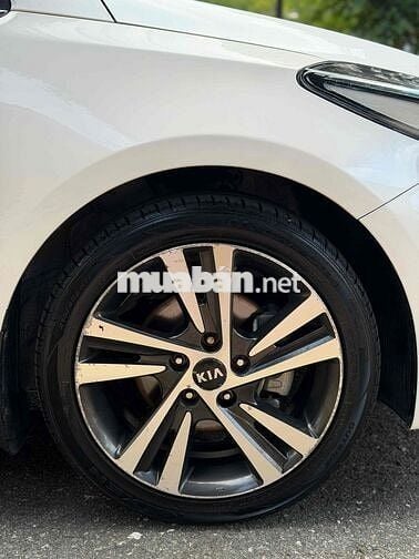 Kia Cerato 1.6AT 2018 Trắng Tự động 110000 km