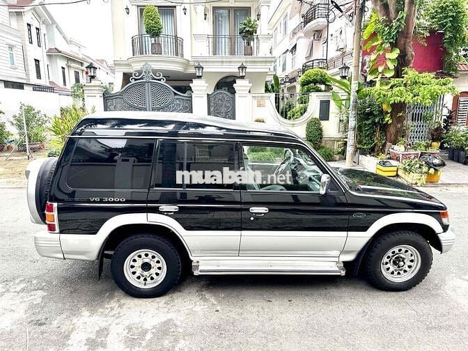 Mitsubishi Pajero 2006 V33VH -2 cầu -130,000km