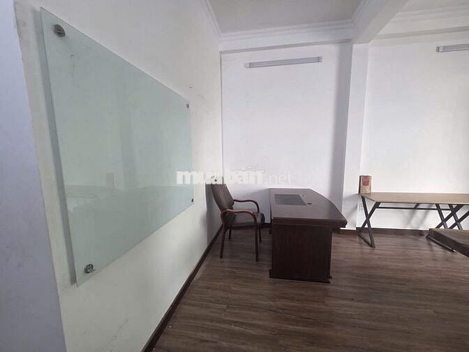 CHO THUÊ VĂN PHÒNG CÔNG TY TẠI TẦNG 1 – NGUYÊN SÀN 100m2