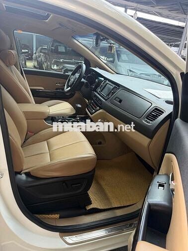 Kia Sedona Premium 2019 Xăng 3.3L 54.000 km Trắng