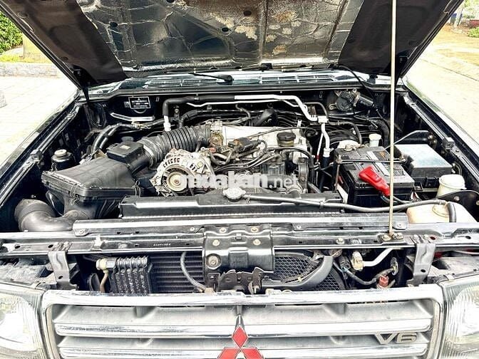 Mitsubishi Pajero 2006 V33VH -2 cầu -130,000km