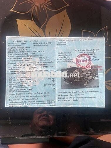 Toyota Fortuner 2022 4x2 AT 2.4L Đen 7 chỗ
