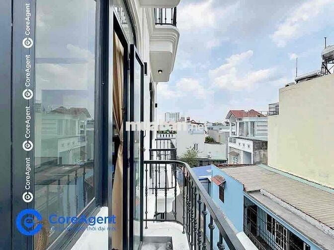 Căn Hộ Studio Full Nội Thất, Ban Công Thoáng Mát – Ngay Ngã Tư Bốn Xã