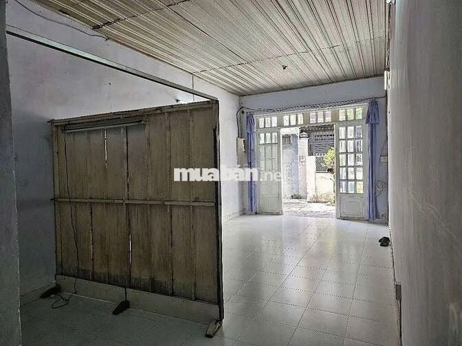 Cho thuê nhà làm CHDV, cho cải tạo, 6 PN, Quận Tân Bình  