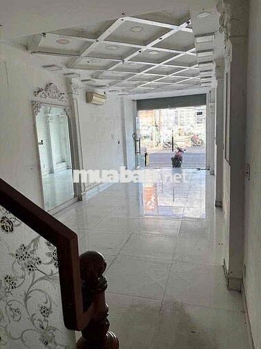 Mặt tiền Xuân Hồng - Tân Bình - 7pn - kd cải tạo tự do - sân thượng