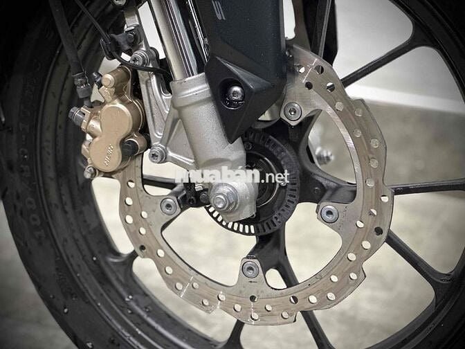 HONDA CBR150R ABS 2022