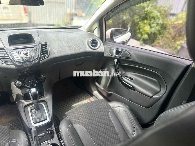 Ford Fiesta S 2016 Trắng Tự động CHUẨN 6 VẠN