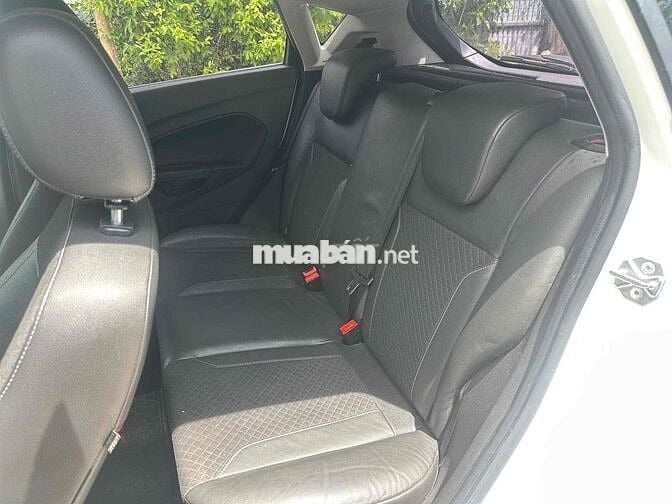 Ford Fiesta S 2016 Trắng Tự động CHUẨN 6 VẠN