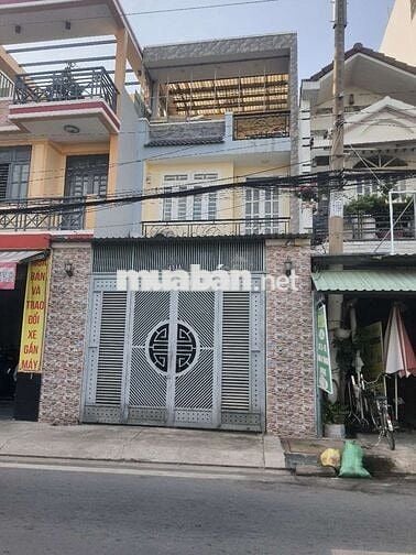 Bán nhà mặt tiền 5x20m 3 lầu Bà Điểm _ HCM