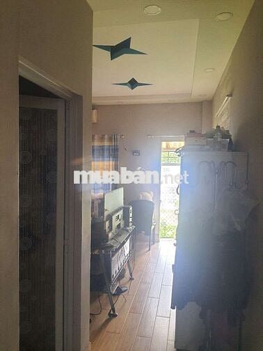 Bán nhà mặt tiền 5x20m 3 lầu Bà Điểm _ HCM