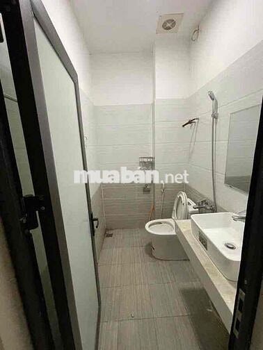 HIẾM! CHÍNH CHỦ BÁN NHÀ P.LĨNH NAM 35m 5TẦNG GIÁ 6tỷ5