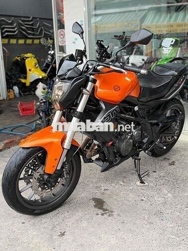 Benelli BN302 2017 Cam 30000 KM Biển SG 9 chủ