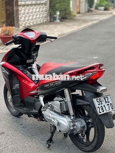 Honda Air Blade 2012 Đỏ Đen len ken mói 99 %