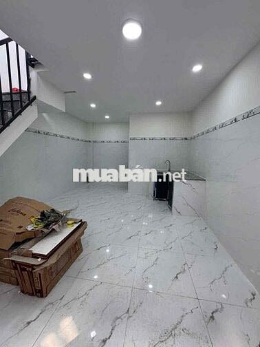 nhà cho thuê ấp 1 Bình hưng giá 6trieu
