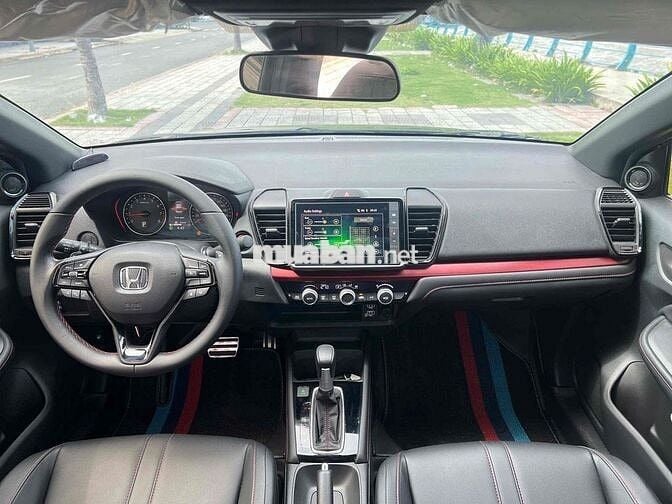 Honda City RS 2025 Lướt 5000km