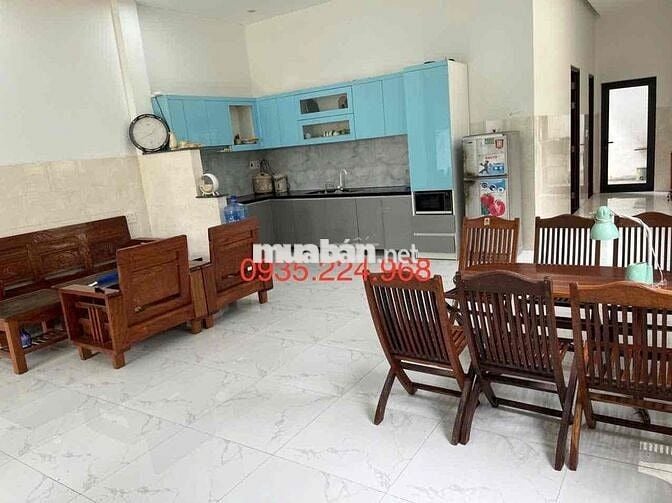 Cần cho thuê nhà khu Hoà Xuân (Đá Bàn 8)