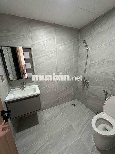 Studio Apartment for Rent – Fully Furnished, Brand New, 350m from FPT 