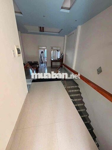 cho thuê nhà 3 tầng MT Hồ Trung Lượng Hoà Xuân