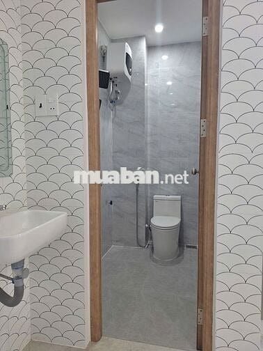 Nhà Mới Hoàn Thiện Kiệt ô tô Nguyễn Công Hoan - Sát Bến Xe Trung Tâm