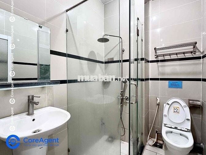 🏡 Căn hộ rộng, tràn ngập ánh sáng tự nhiên ngay Đầm Sen
