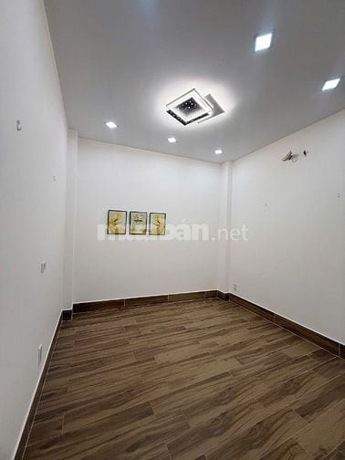 Hạ 1,4 tỷ - Dương Bá Trạc Quận 8, cách Q1 800m - Hẻm 5m DT 46m2 4 tầng