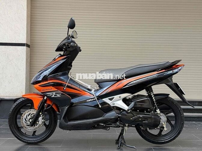 Honda Air Blade Fi 2011 Đen Cam
