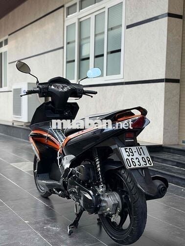 Honda Air Blade Fi 2011 Đen Cam