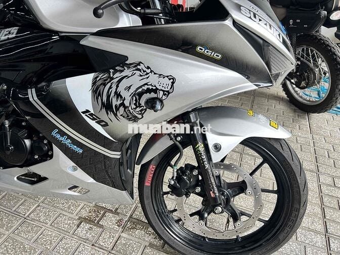 Suzuki GSX 150 R
