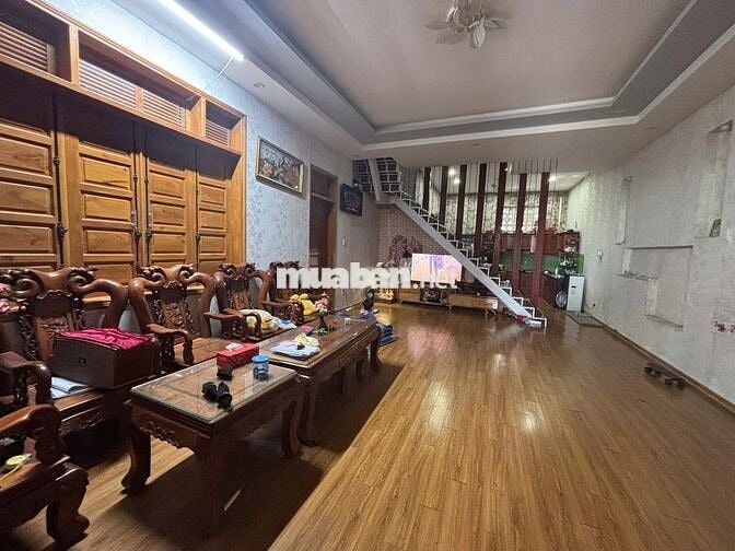 🔴💥Nhà 2 tầng đường Phan Thị Nể - Sát Biển - Vị trí đẹp