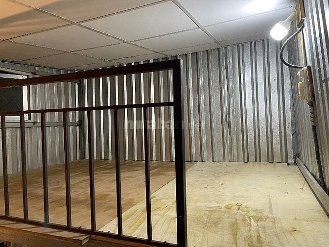 Ngay hẻm 300 nguyễn văn linh , 30m2 , giá 2tr , điện 3.5k , nước 20k 
