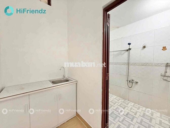 STUDIO CỬA SỔ TRỜI NGAY NGÃ TƯ TÔ KÝ, GẦN LĐXH