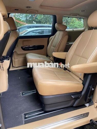 Kia Sedona 3.3GATH 2018 bản Full Xăng