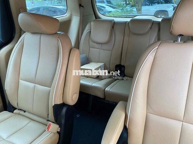 Kia Sedona 3.3GATH 2018 bản Full Xăng