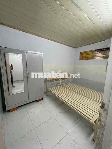 Nhà trệt nguyên căn 4x16m 02phòng hẻm 12 đường 3/2 sẵn nội thất